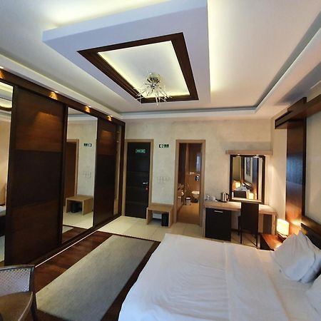Privilege Suites By Central Park Belgrad Zewnętrze zdjęcie