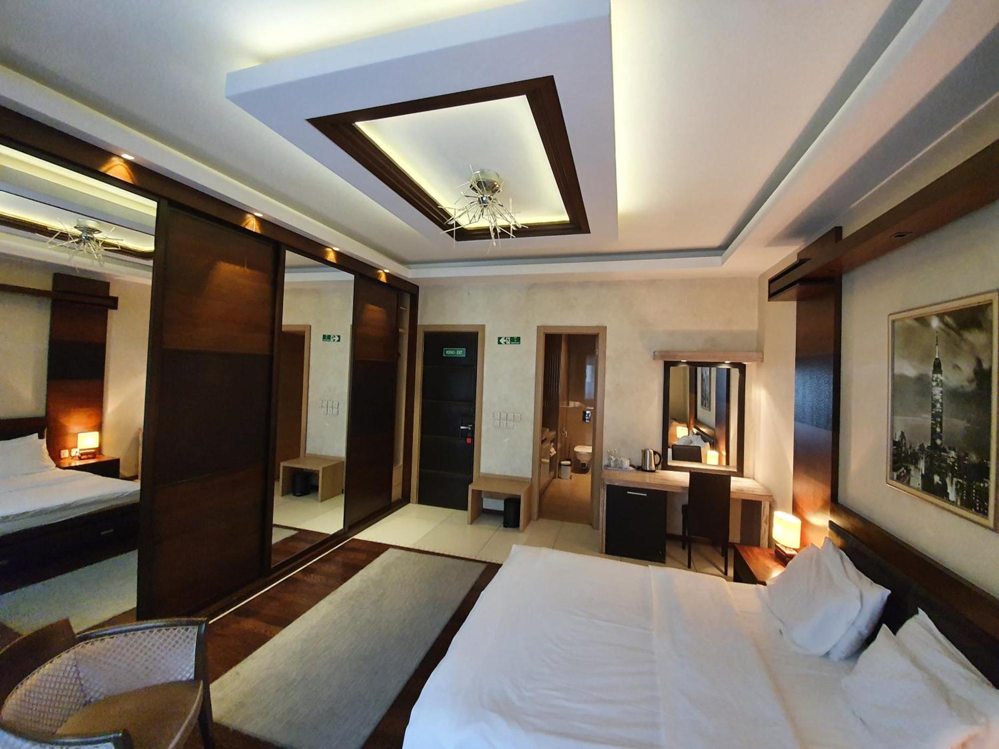 Privilege Suites By Central Park Belgrad Zewnętrze zdjęcie